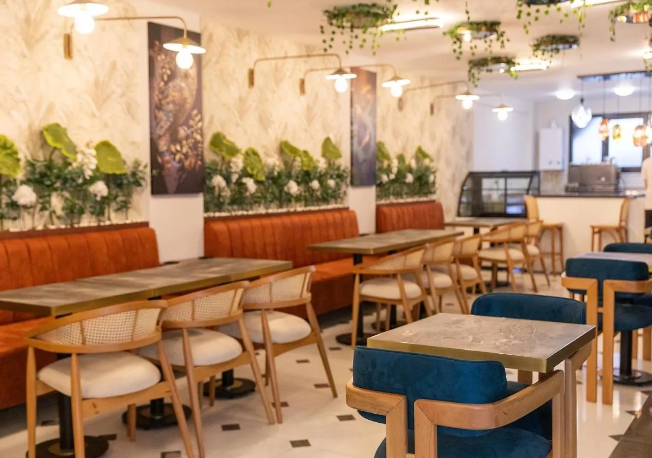 The Hera Bomonti Hotels Istanbul 4*,